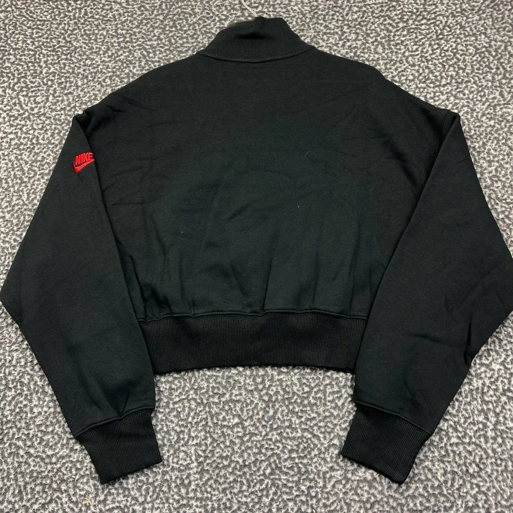 Nike please see